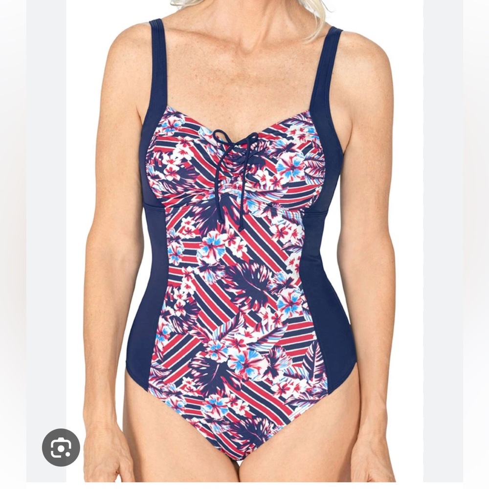 NWT Amoena Summer Day Half Bodice Mastectomy One Piece Swimsuit Size 8 B Cup